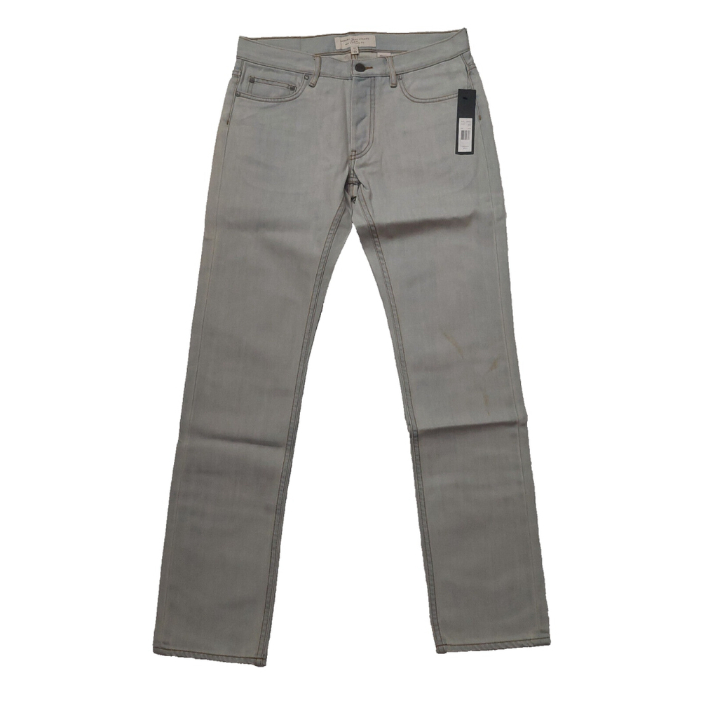 NEW MARC by MARC JACOBS MJ 110 Low Rise Slim Straight Light Indigo Jeans 31x34 - Picture 3 of 16